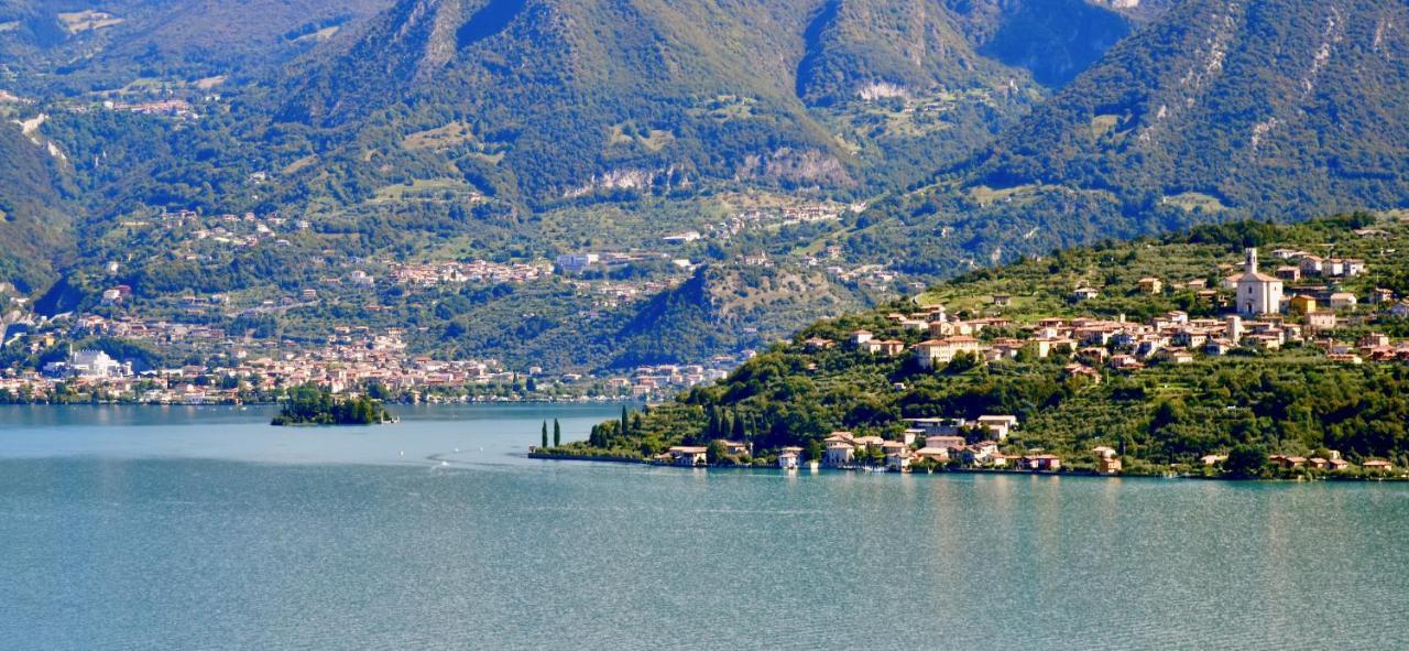 Italian Vacation Homes - La Petite Maison Du Lac Tavernola Bergamasca Exteriér fotografie