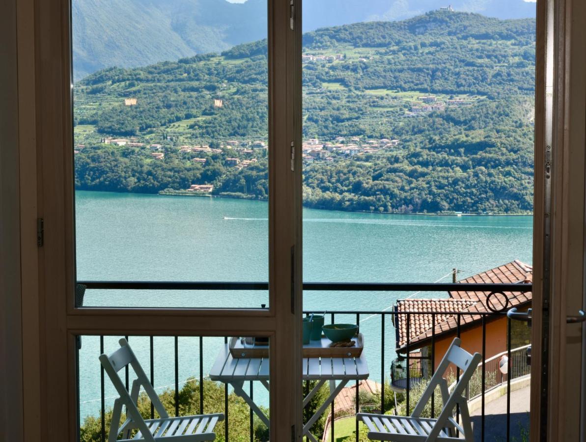 Italian Vacation Homes - La Petite Maison Du Lac Tavernola Bergamasca Exteriér fotografie